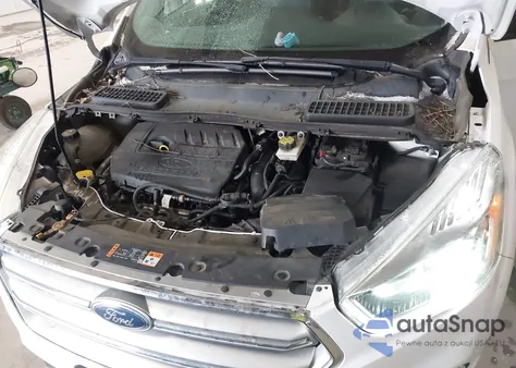 2017 Ford Escape Se z USA, uszkodzony, nr VIN 1FMCU9GD9HUD87713